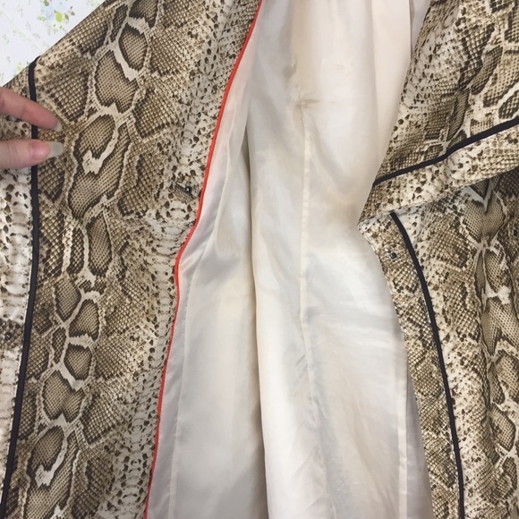 Vince Camuto Snakeskin Print Jacket - Picture 4 of 7